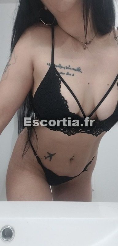 Deplacement lola escort Sainte-Genevieve-des-Bois