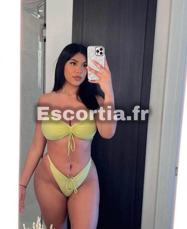 Varvia escort Choisy-le-roi