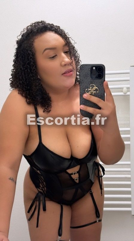 larii photo 5