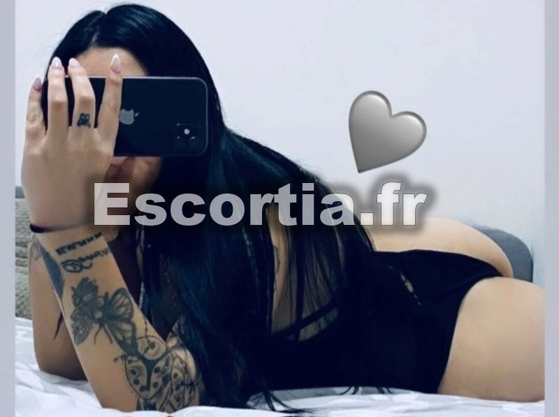Doria escort Grenoble