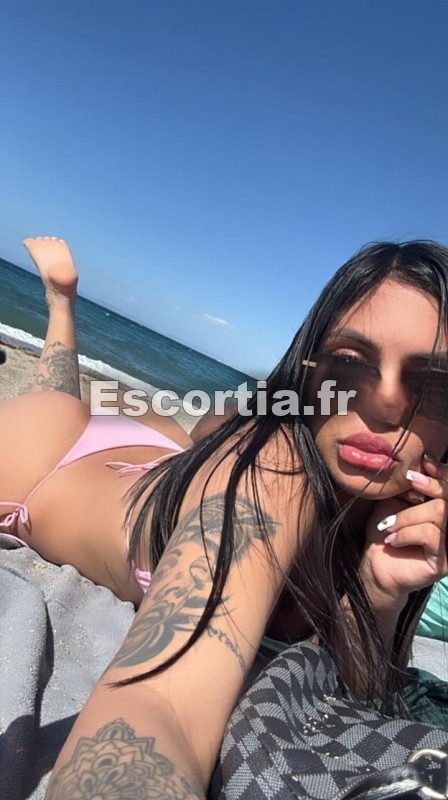 Danna escort Draguignan