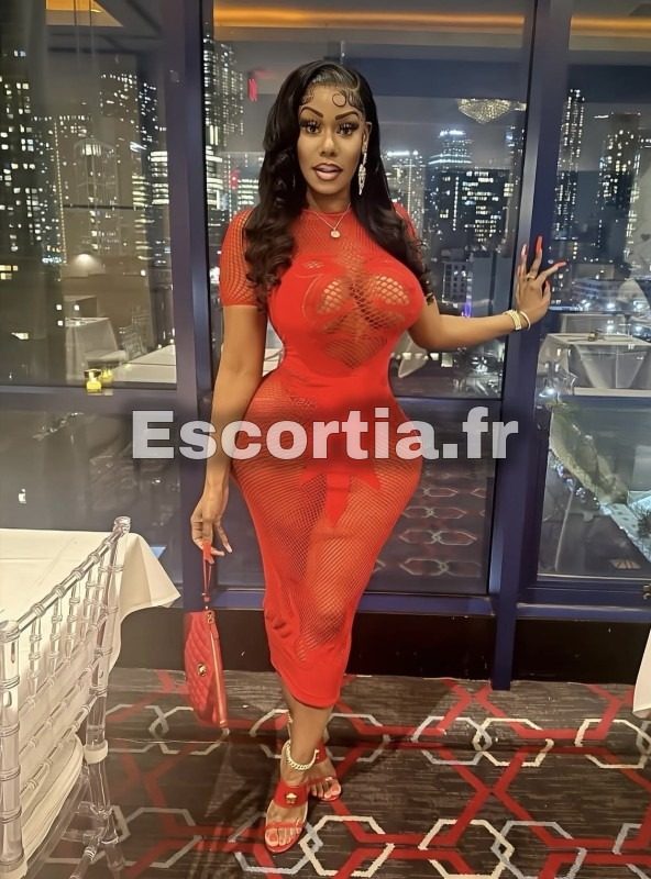 Sexy chaudez domination escort Cannes