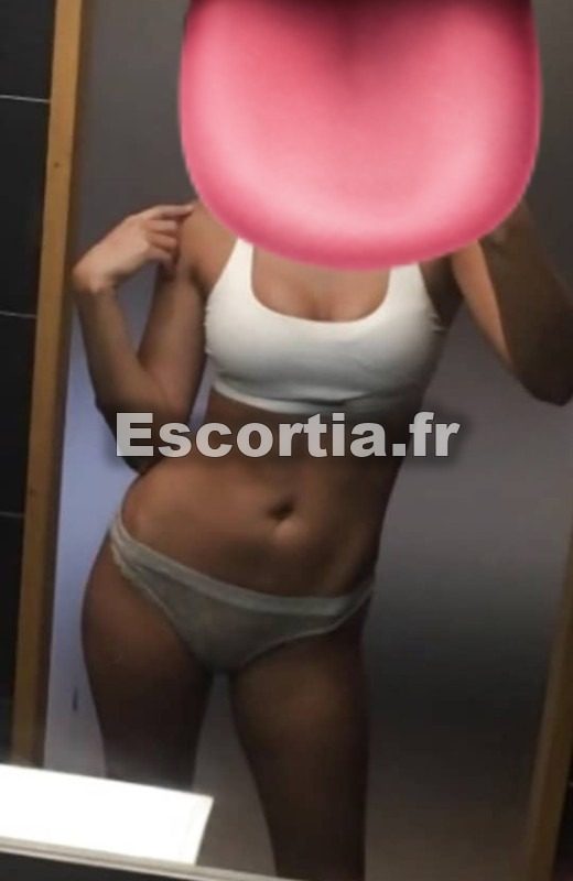 Sandra.bois escort Saint-Brieuc