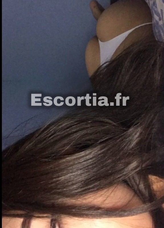 Belen salope escort Le Havre