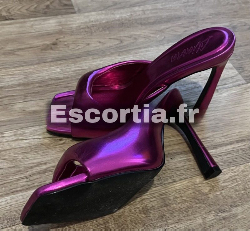 Sexylinda02 photo 3