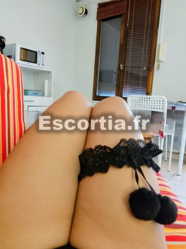 Clara escort Pamiers