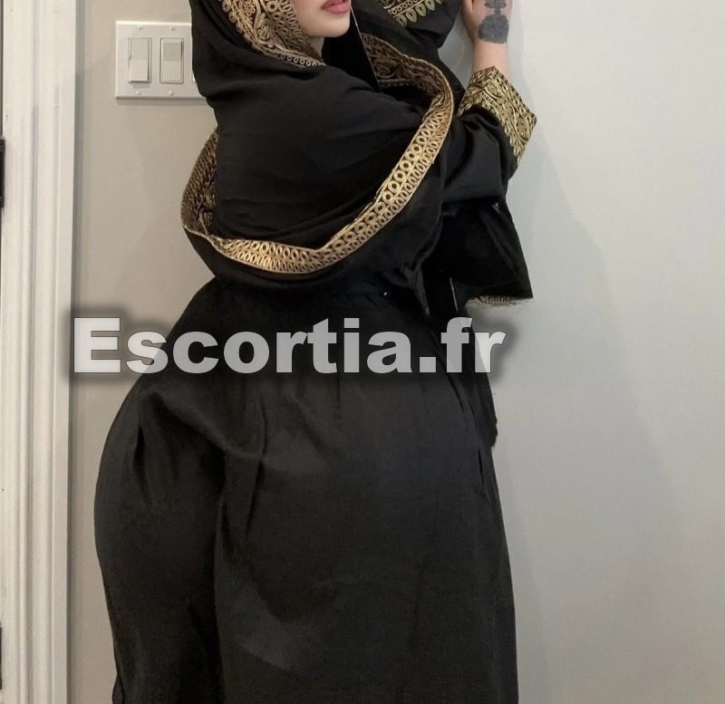 Elena felacion natural photo 4