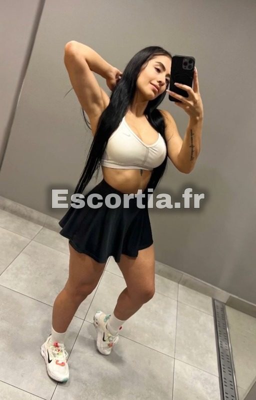 Cami photo 4