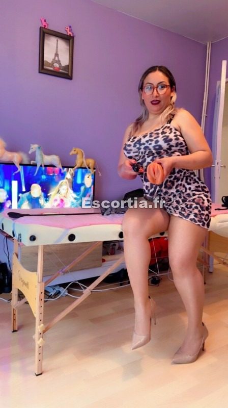 MASSAGE ET DOMINATION photo 2