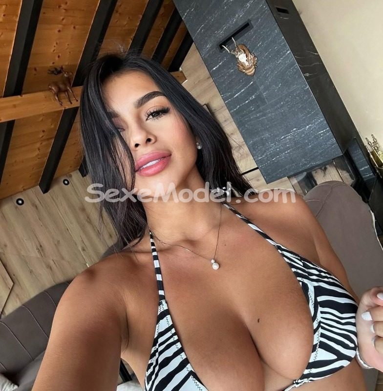 Ximena photo 3