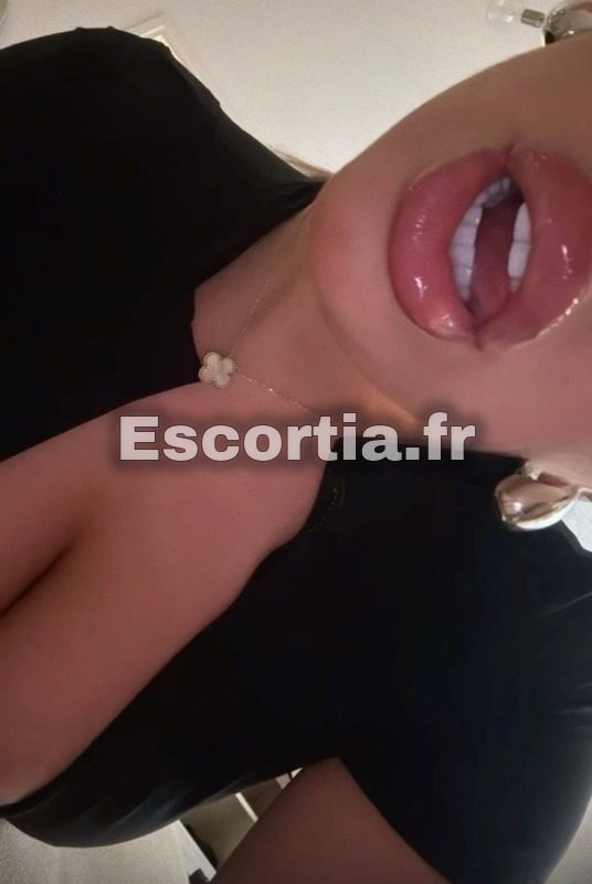 Lilaluxe escort Lille