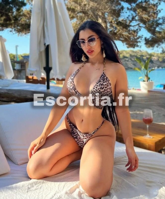BELLE TRANS escort Bastia