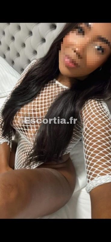 Caro escort Strasbourg