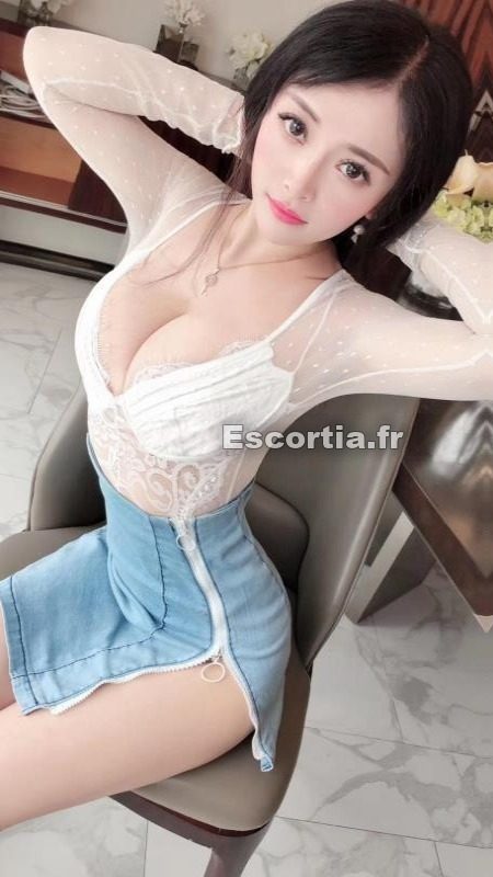 xiangxiang escort Paris