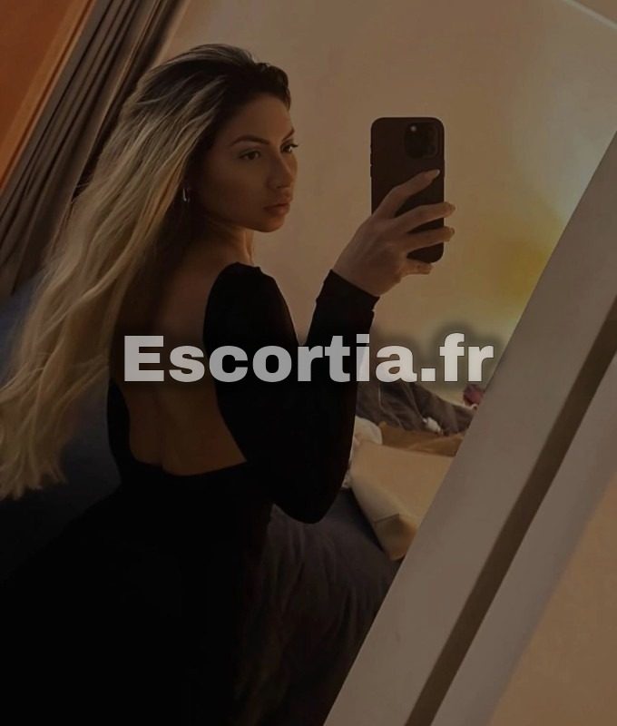 NEW BELLE HOT escort Montpellier