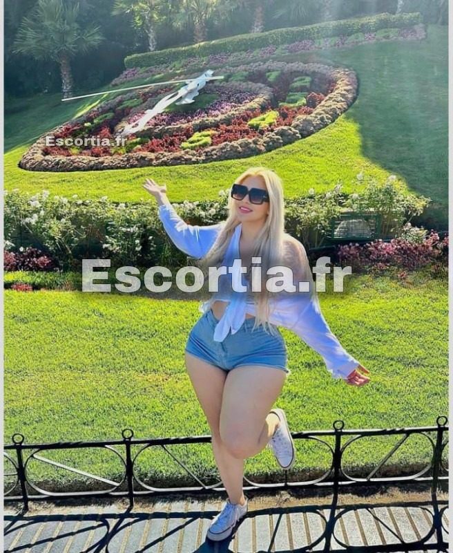 BIANCA COQUINE photo 2