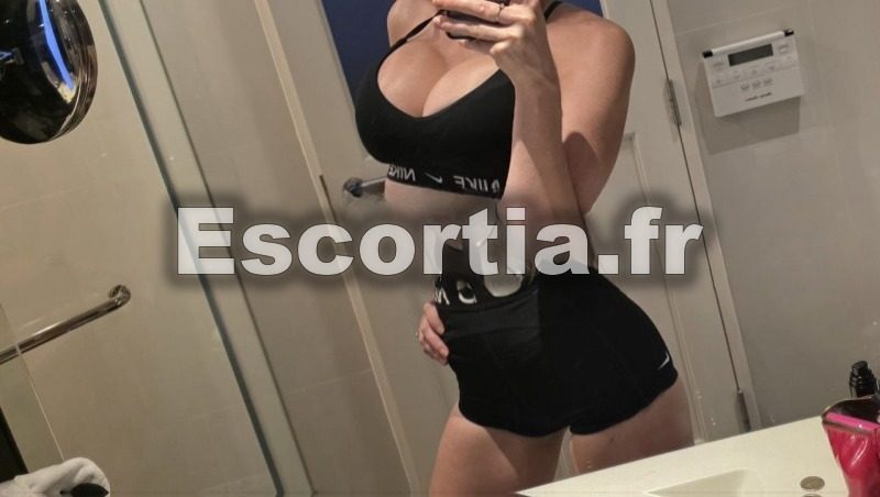 Milf Coquine photo 4