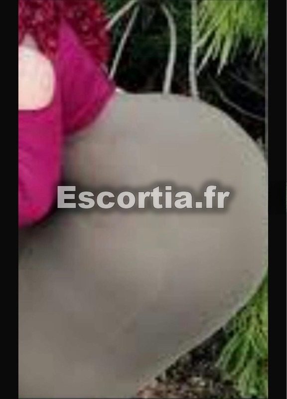 Hose91 escort Colombes