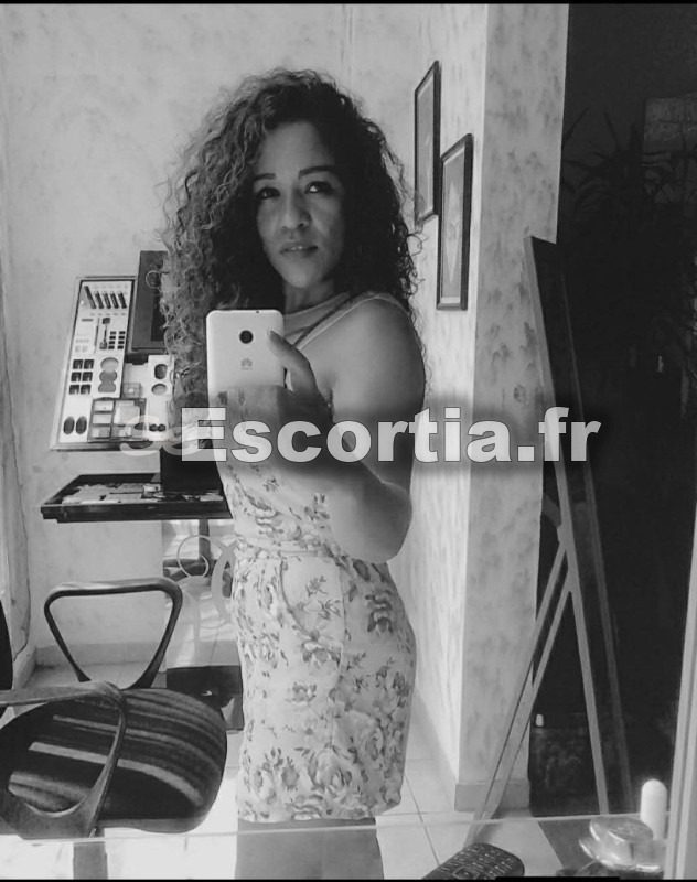 Mariannehh photo 4