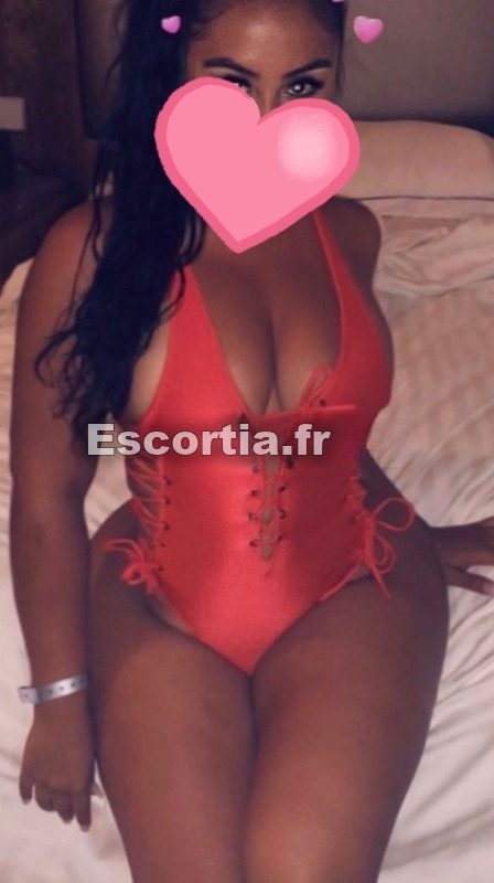 Naziya marocaine sexy photo 3
