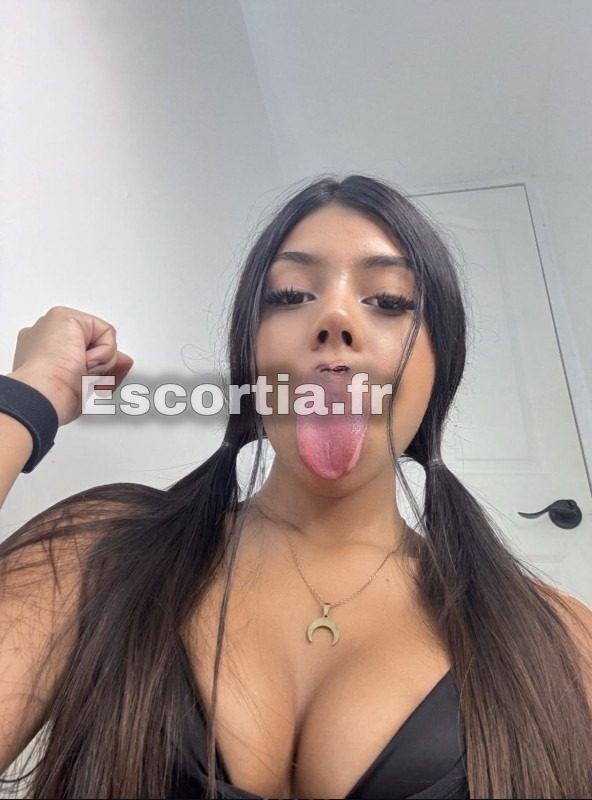 Anhysha escort Alès