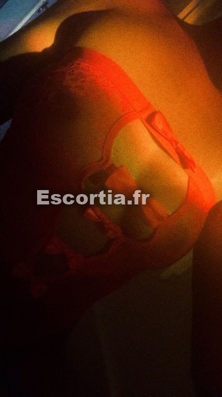 Perle recois deplacementvtc escort Ajaccio
