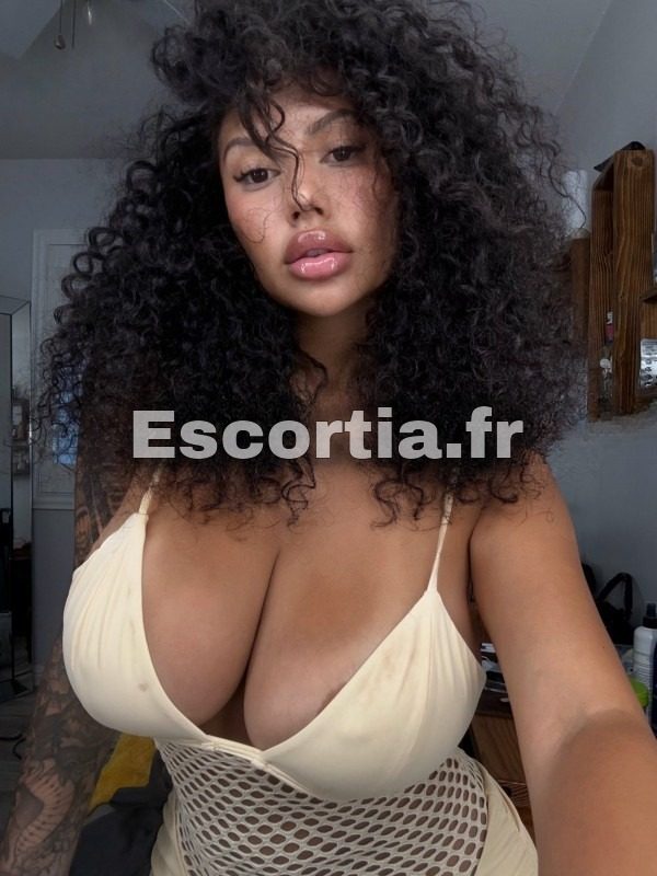 Alissa show Cam escort Bastia