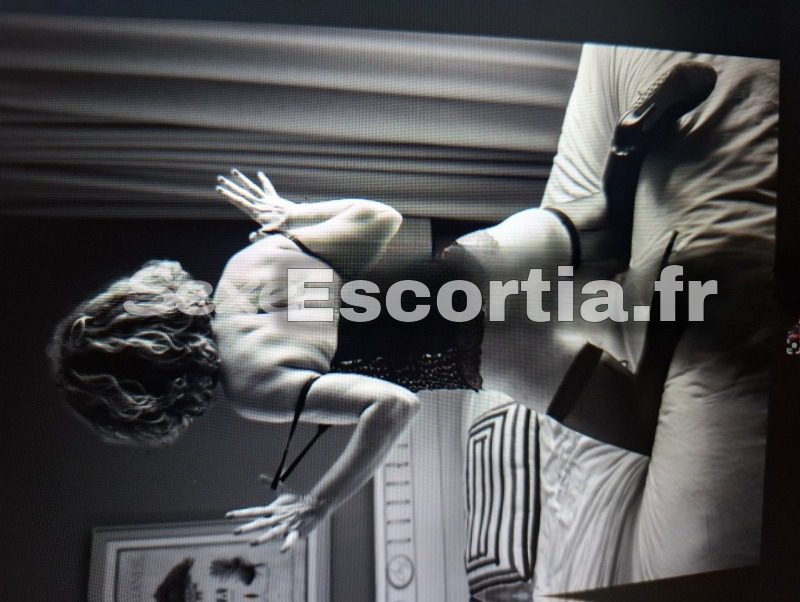Lilianne escort Valence