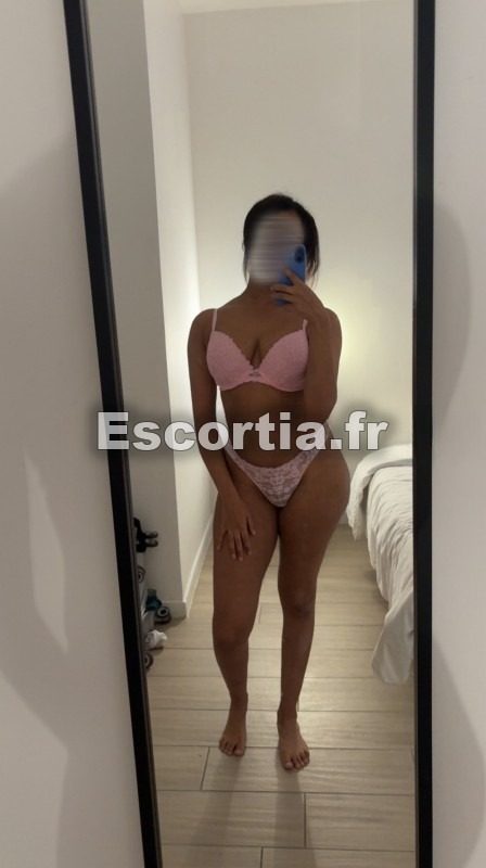 Tania kiss escort Le Havre