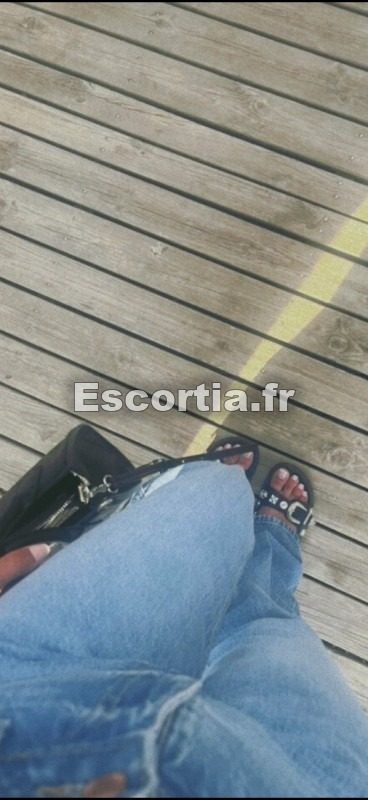 lynaluxeee escort Avignon