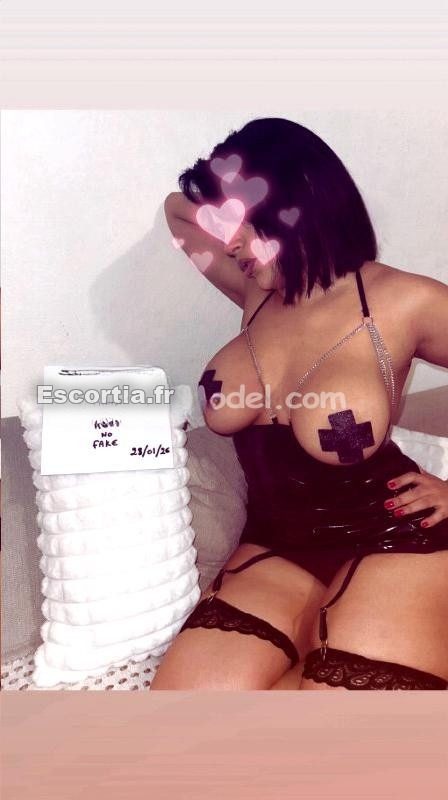 Sabrina.lachienne escort Avignon