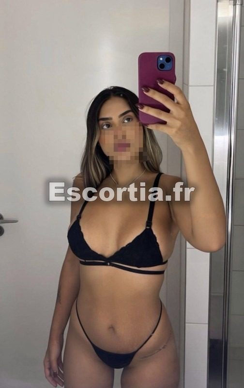 Beurette occasionnelle chaude escort Paris
