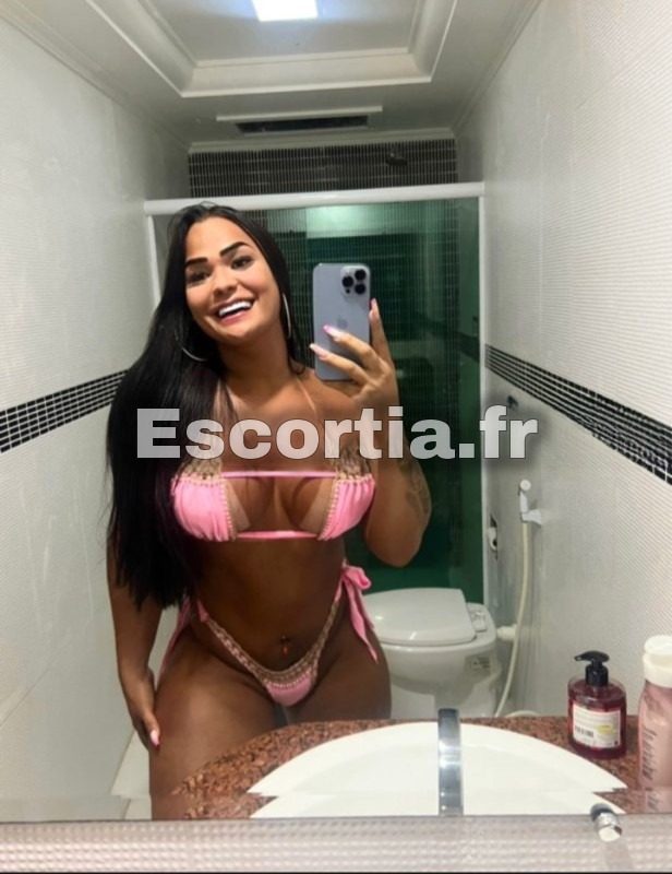 Nicollebresilliene photo 5