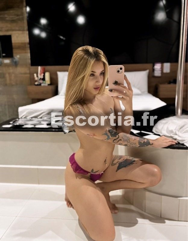 CLEO DOMINATION escort Thionville