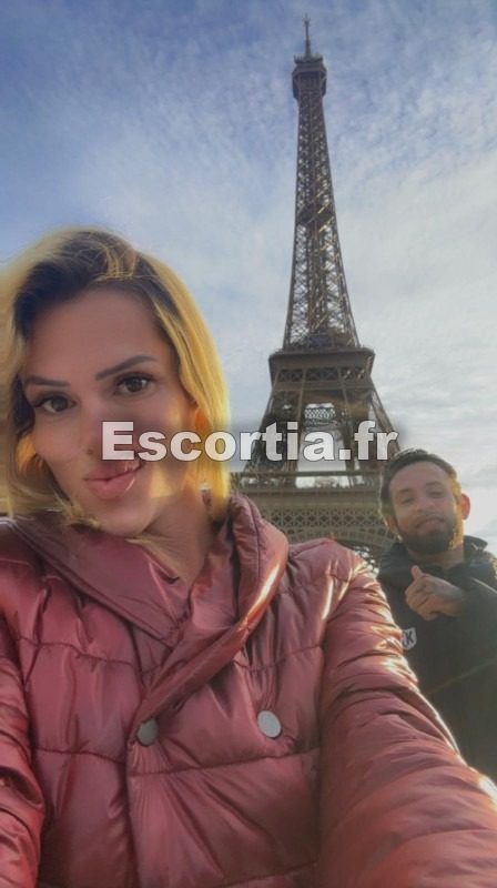 CoupleTransEBoyXXL escort Marseilles