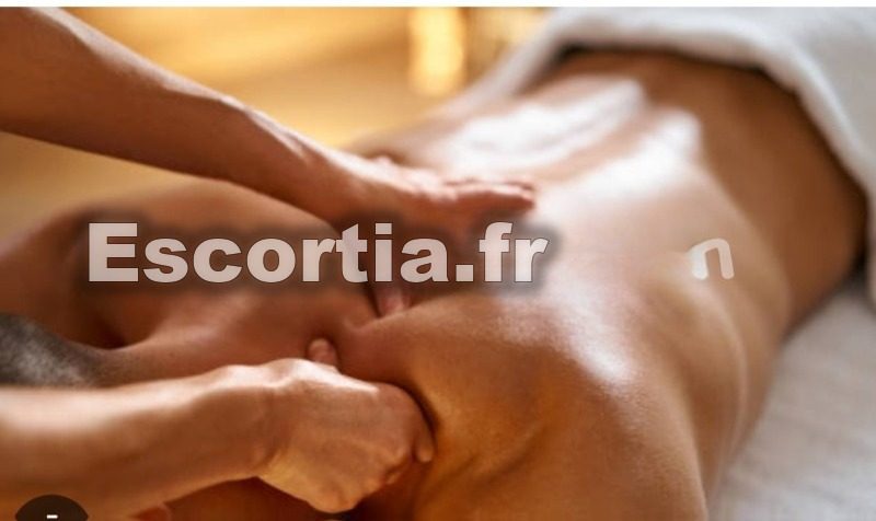 RENATHA-vrai-massage escort Toulouse
