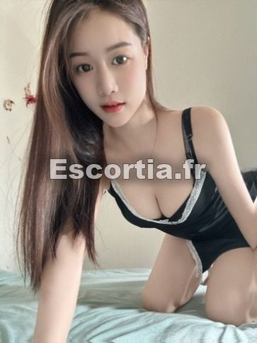LyanaYu escort Trappes