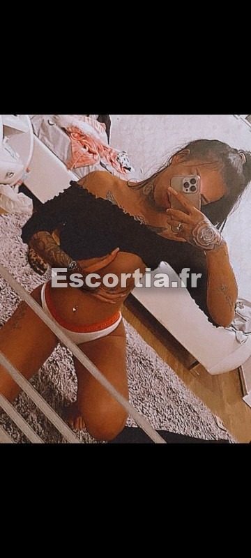 KAMILA LUXE photo 2