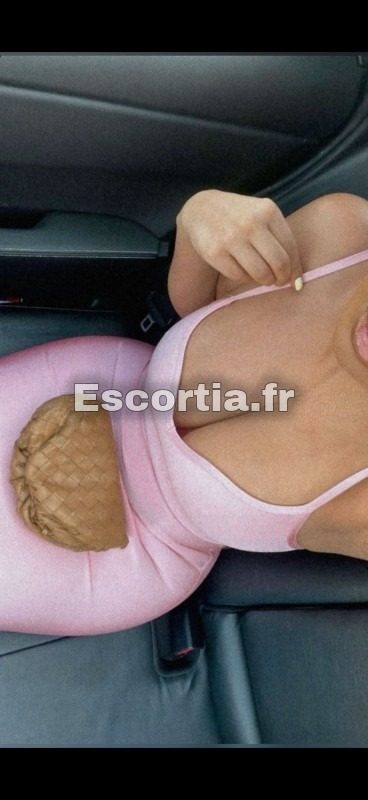 Ana grosse salope photo 4
