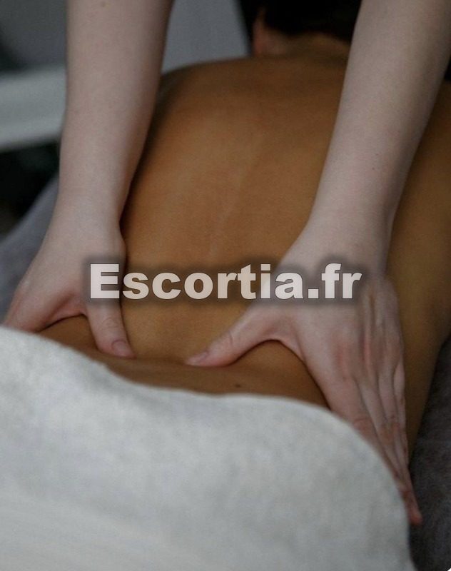 MASSAGE PROSTATE AVEC NURU photo 2