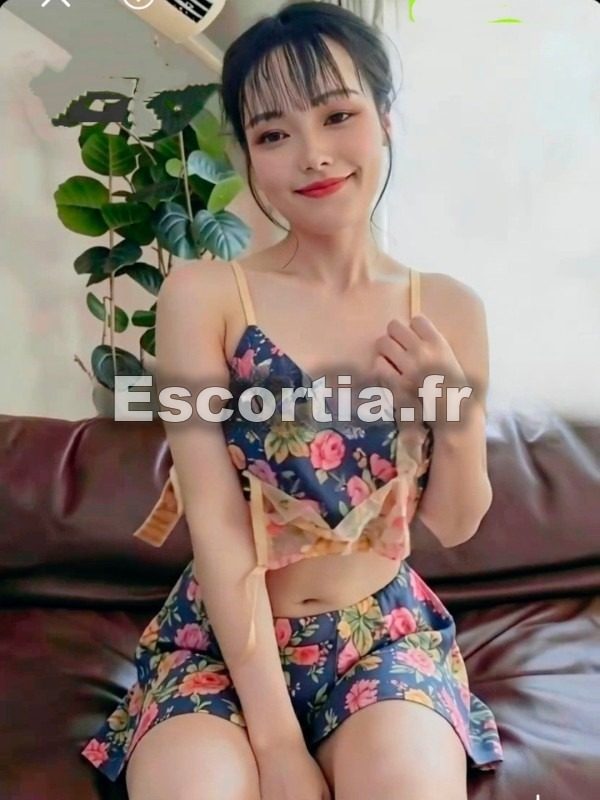 wang1127 escort Avignon