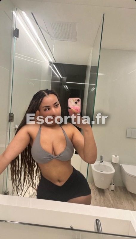 Zoe Gracia escort Limoges