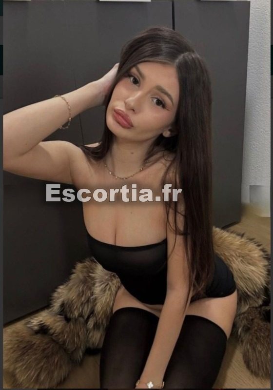 Aida Sodo profundo escort Toulouse