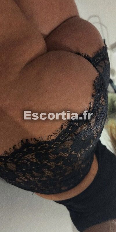 Helenaa escort Lille