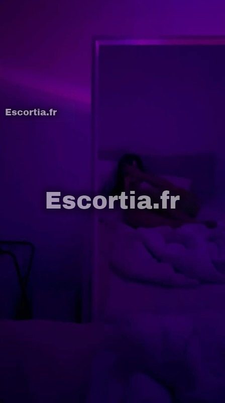 Camilla love escort Marseille