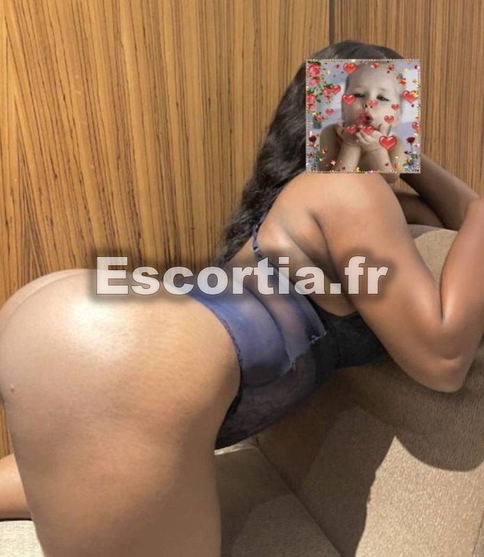Lesly0107 escort Grigny