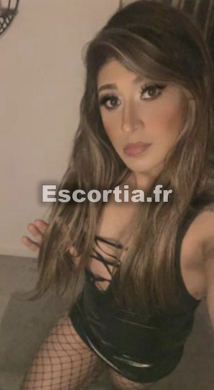 JENIFFER JOLIE    0752918348 escort Clermont-ferrand