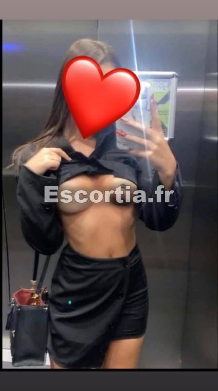 LynaRecoisNature escort Livry-gargan