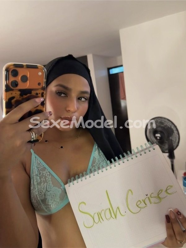 sarah.cerisee escort Lyon