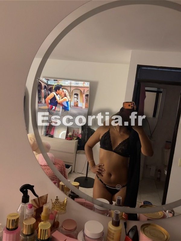 lolo escort Strasbourg